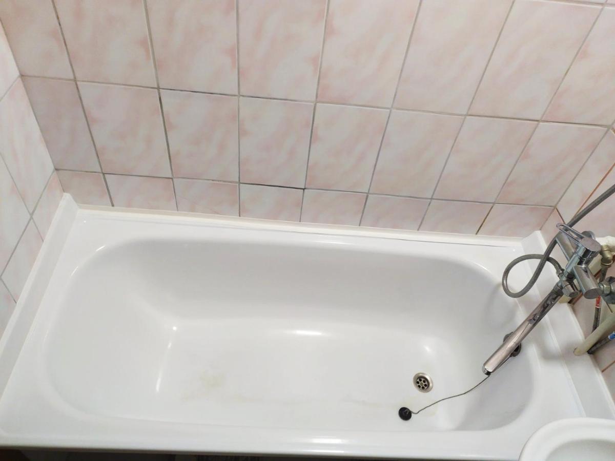 Квартира Біля Залізничного Вокзалу Vinnycja Esterno foto